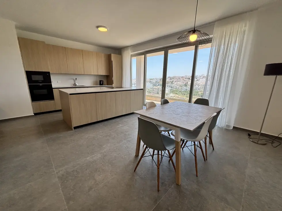 3 bed Apartment For Rent in Swieqi, Swieqi - thumb 7