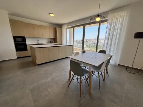 3 bed Apartment For Rent in Swieqi, Swieqi - thumb 7