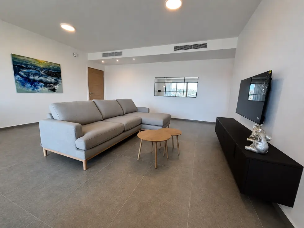3 bed Apartment For Rent in Swieqi, Swieqi - thumb 8