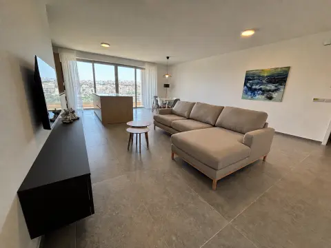 3 bed Apartment For Rent in Swieqi, Swieqi - thumb 9