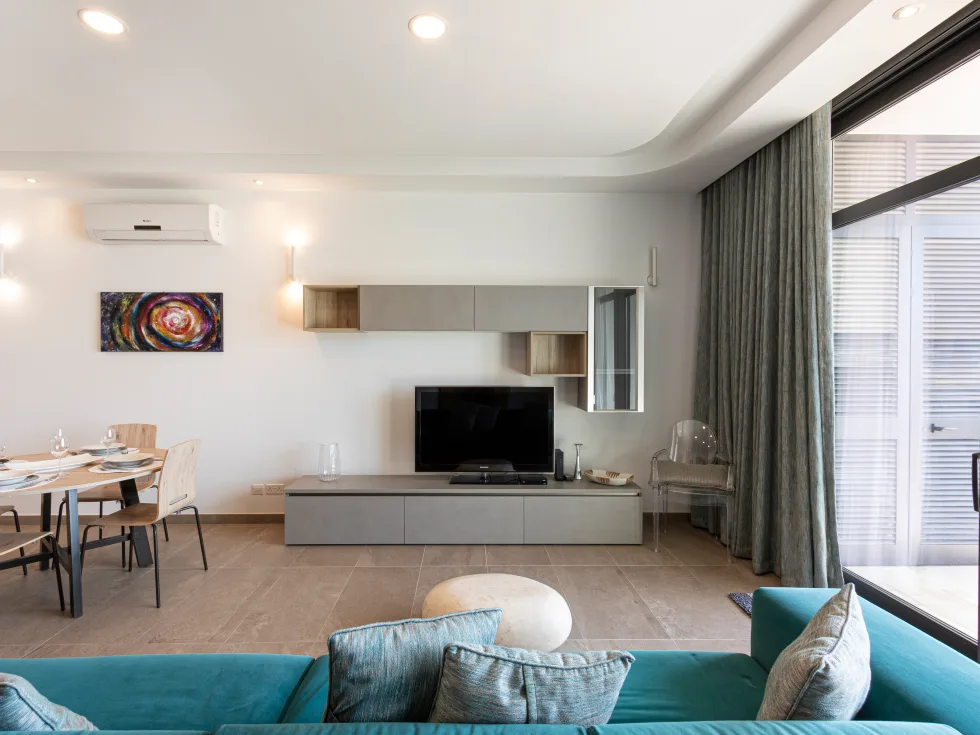 2 bed Apartment For Rent in St Julian's, St Julian's - thumb 2