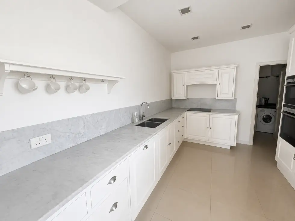 2 bed Apartment For Rent in St Julian's, St Julian's - thumb 5