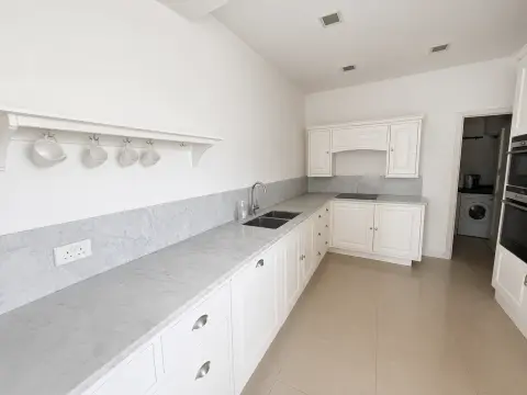 2 bed Apartment For Rent in St Julian's, St Julian's - thumb 5