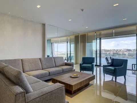 3 bed Apartment For Rent in Sliema, Sliema - thumb 10