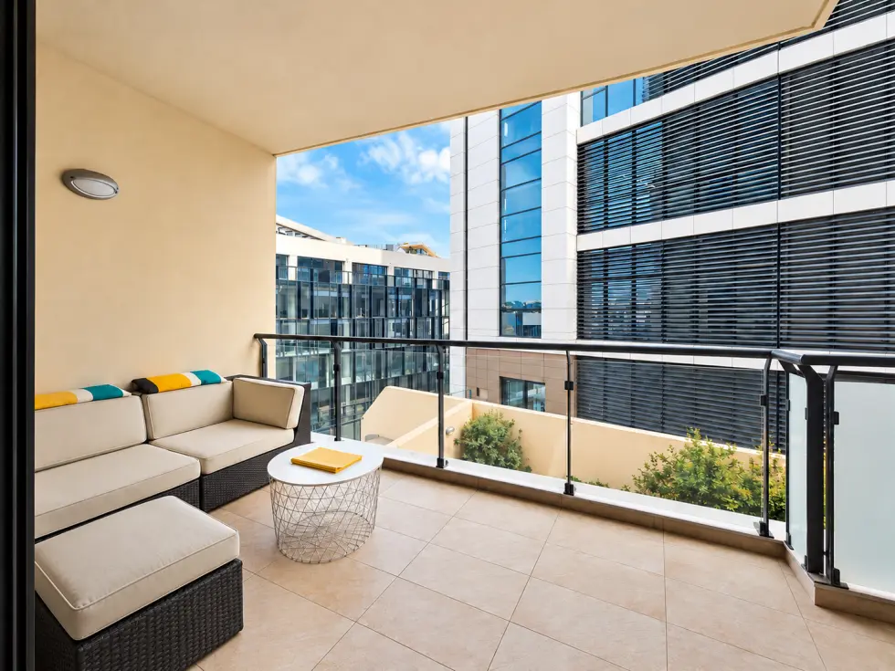 2 bed Apartment For Rent in St Julian's, St Julian's - thumb 1