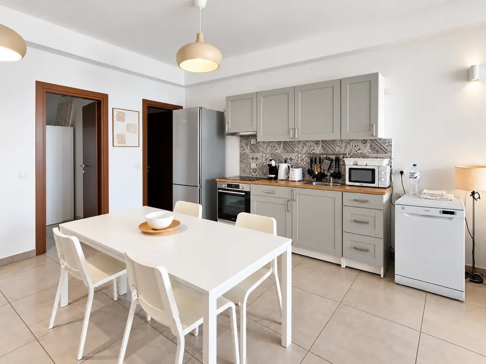 2 bed Apartment For Rent in St Julian's, St Julian's - thumb 3