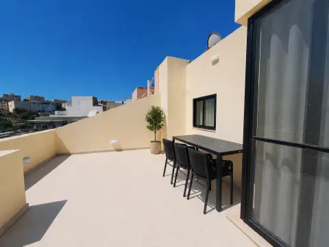 3 bed Penthouse For Rent in St Julian's, St Julian's - thumb 1