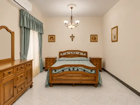 3 bed Villa For Sale in Attard, Attard - thumb 8