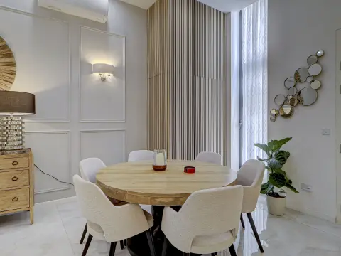 2 bed Maisonette For Rent in Sliema, Sliema - thumb 3