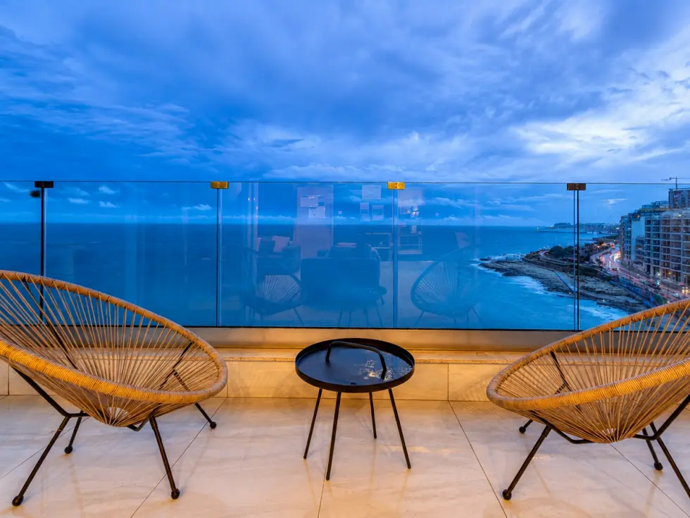 3 bed Apartment For Rent in Sliema, Sliema - thumb 1