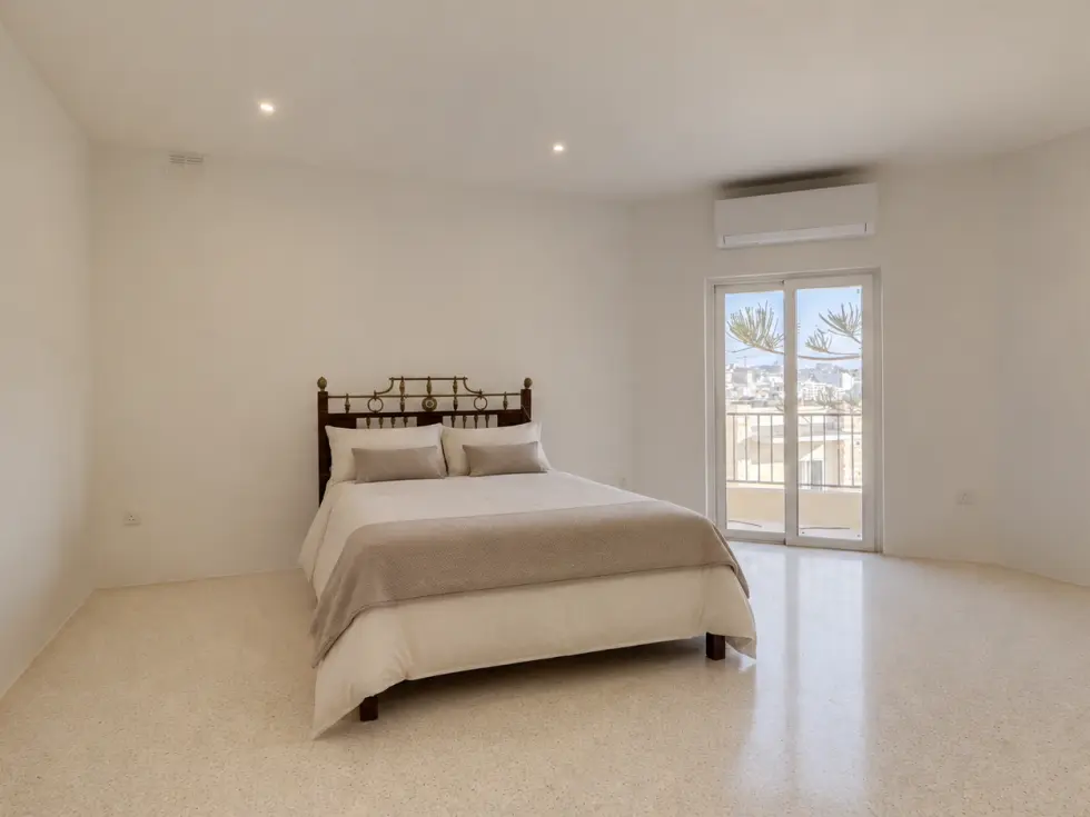 5 bed Villa For Rent in Ta' Xbiex, Ta' Xbiex - thumb 15