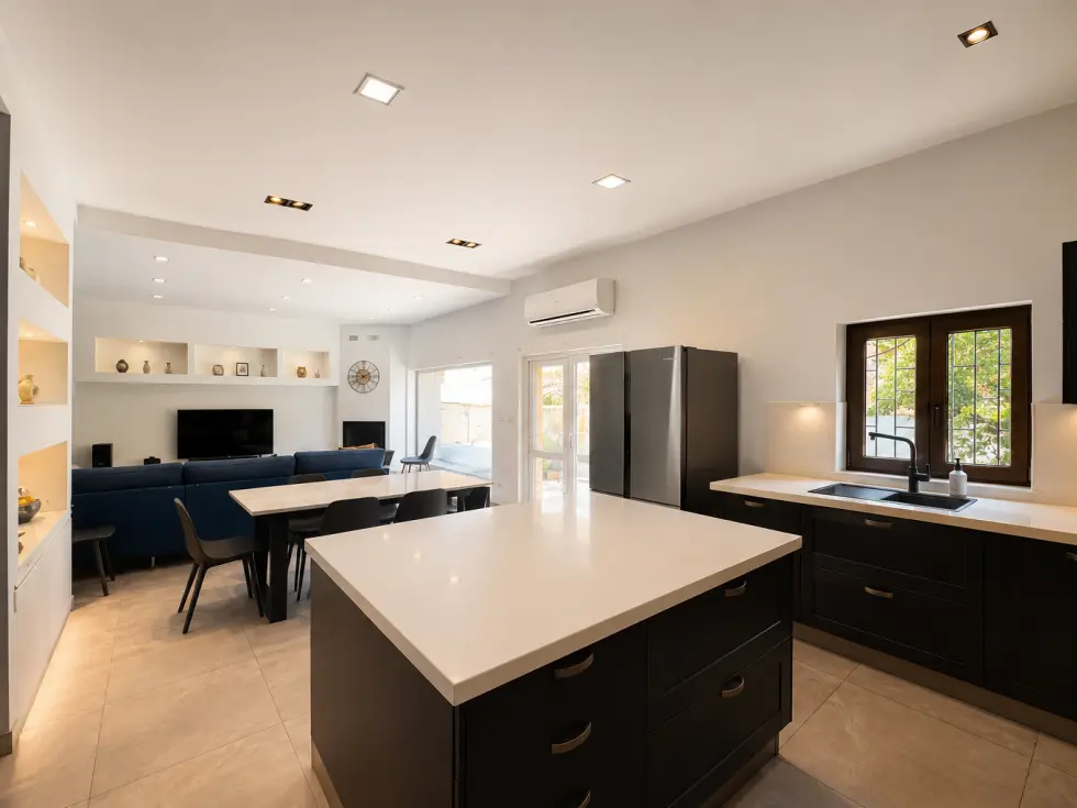 5 bed House of Character For Sale in Zebbug, Zebbug - thumb 8