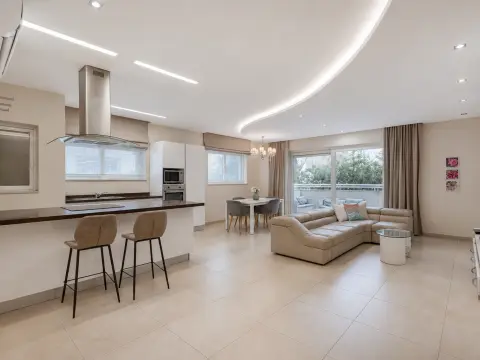 2 bed Apartment For Sale in Sliema, Sliema - thumb 6