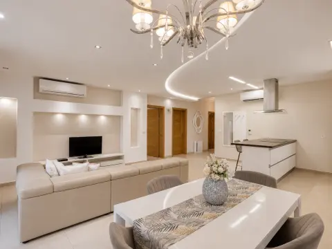 2 bed Apartment For Sale in Sliema, Sliema - thumb 7