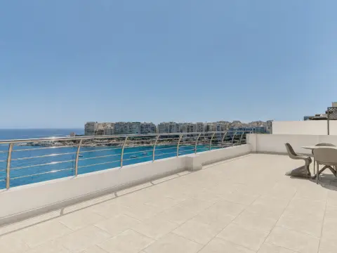 2 bed Penthouse For Rent in St Julian's, St Julian's - thumb 2