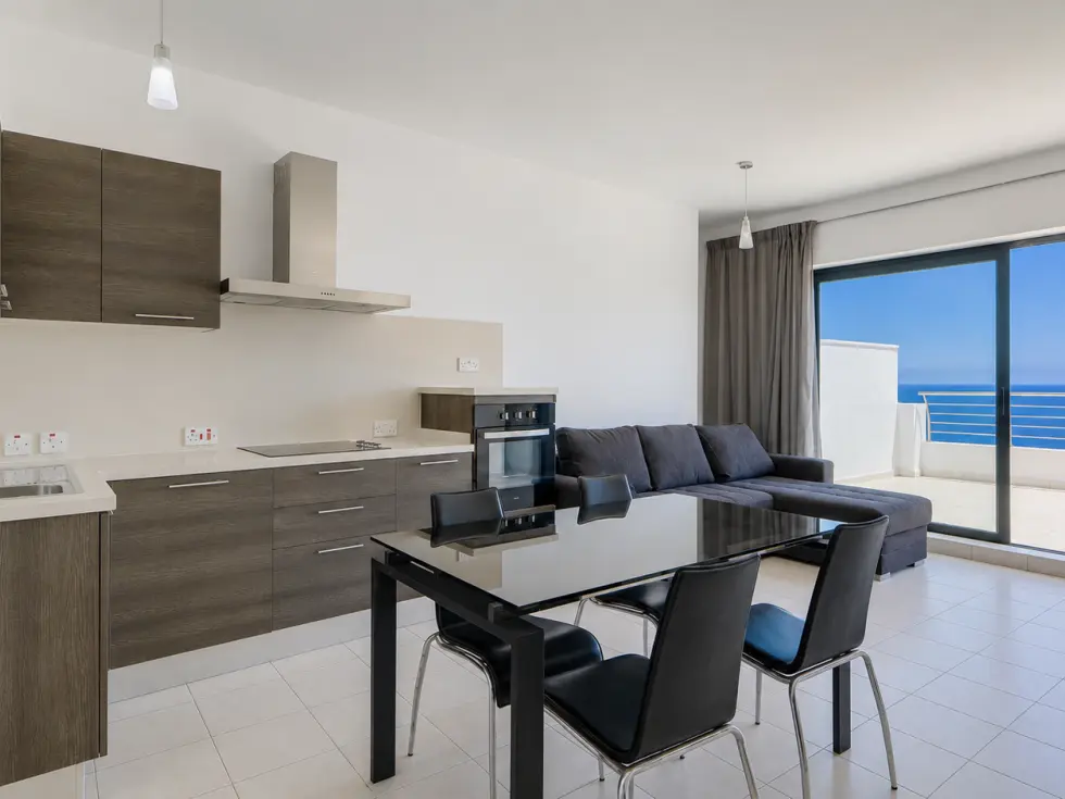 2 bed Penthouse For Rent in St Julian's, St Julian's - thumb 6