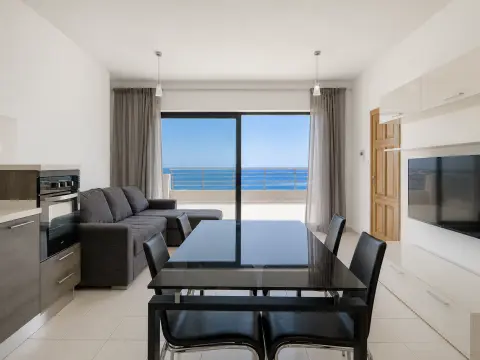 2 bed Penthouse For Rent in St Julian's, St Julian's - thumb 7