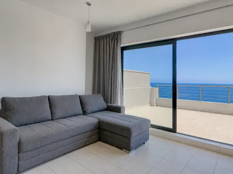 2 bed Penthouse For Rent in St Julian's, St Julian's - thumb 8