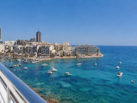 2 bed Penthouse For Rent in St Julian's, St Julian's - thumb 9