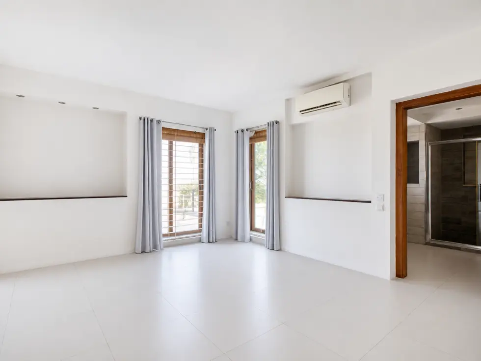 5 bed Villa For Sale in Naxxar, Naxxar - thumb 10