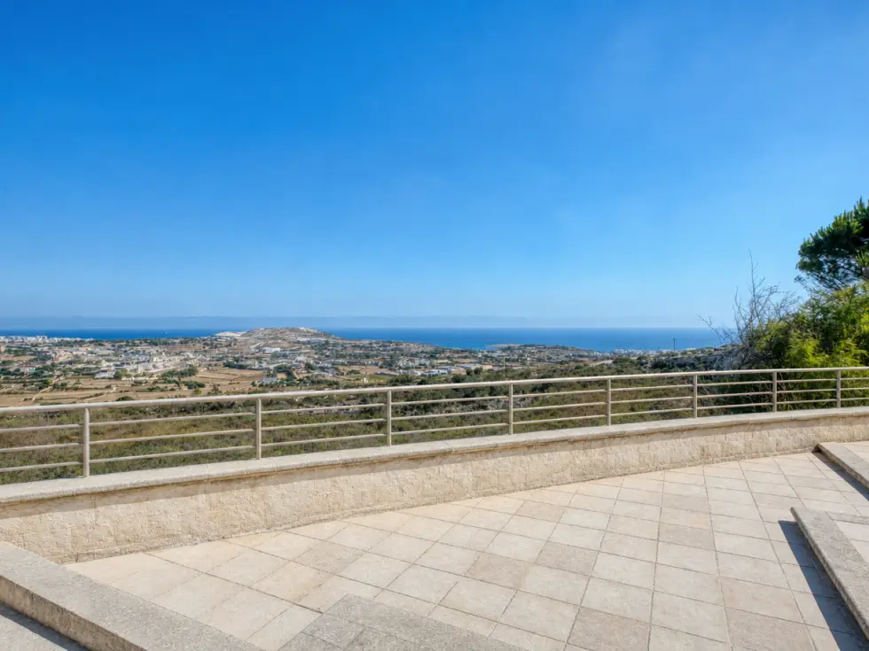 5 bed Villa For Sale in Naxxar, Naxxar - thumb 3