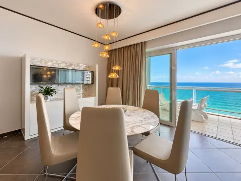 3 bed Penthouse For Rent in Sliema, Sliema - thumb 5