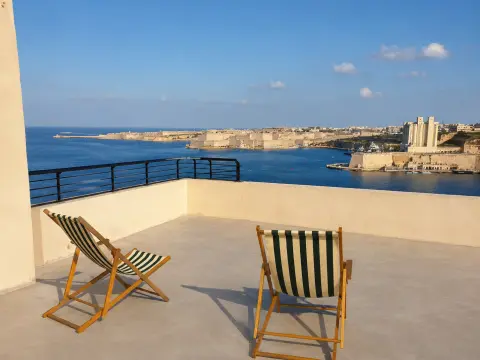 2 bed Apartment For Rent in Floriana, Floriana - thumb 2