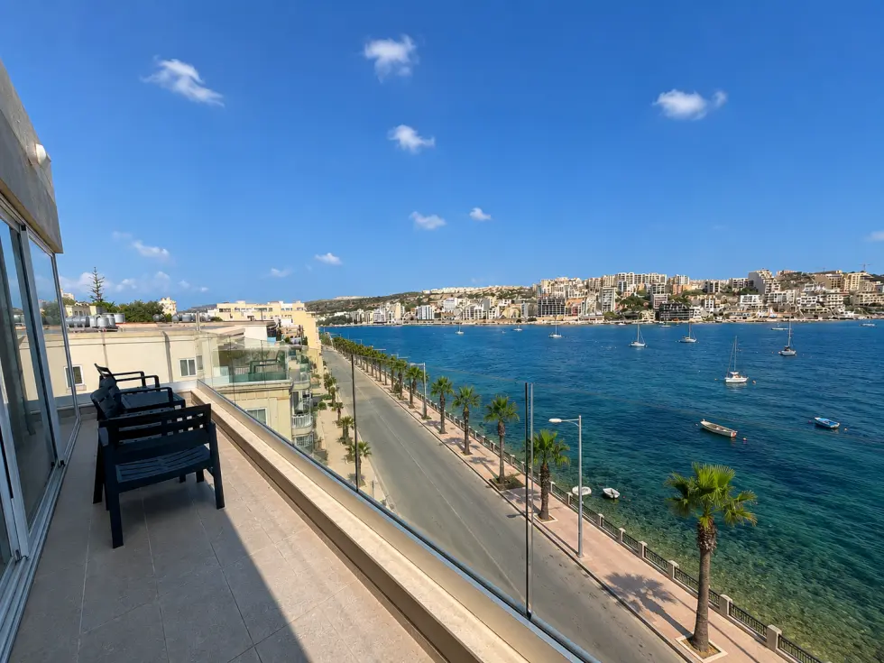 3 bed Apartment For Rent in St Paul's Bay, St Paul's Bay - thumb 1