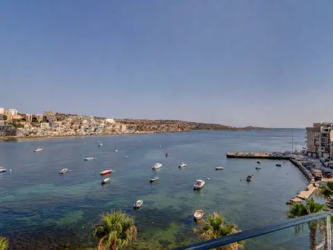 3 bed Apartment For Rent in St Paul's Bay, St Paul's Bay - thumb 2