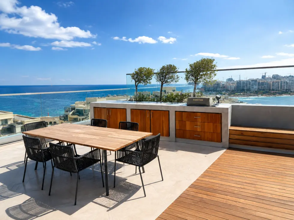 2 bed Penthouse For Rent in St Julian's, St Julian's - thumb 2