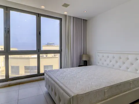 1 bed Apartment For Sale in St Julian's, St Julian's - thumb 8