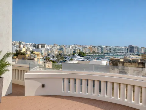 6 bed Villa For Sale in Ta' Xbiex, Ta' Xbiex - thumb 1
