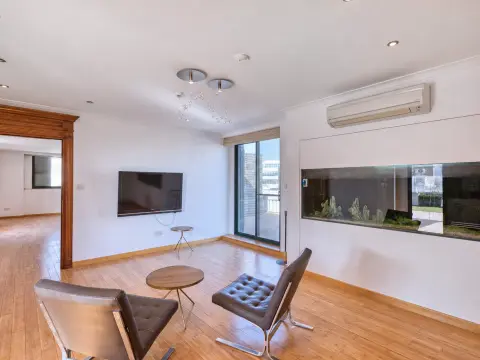 6 bed Villa For Sale in Ta' Xbiex, Ta' Xbiex - thumb 11
