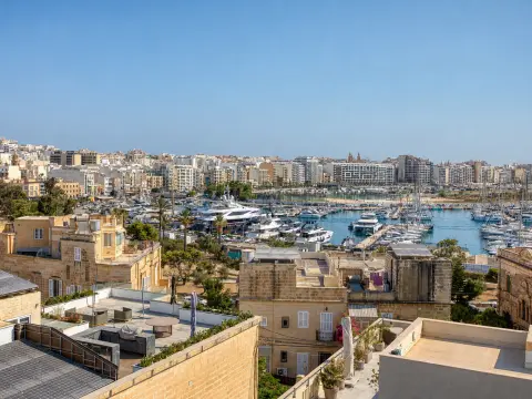 6 bed Villa For Sale in Ta' Xbiex, Ta' Xbiex - thumb 4