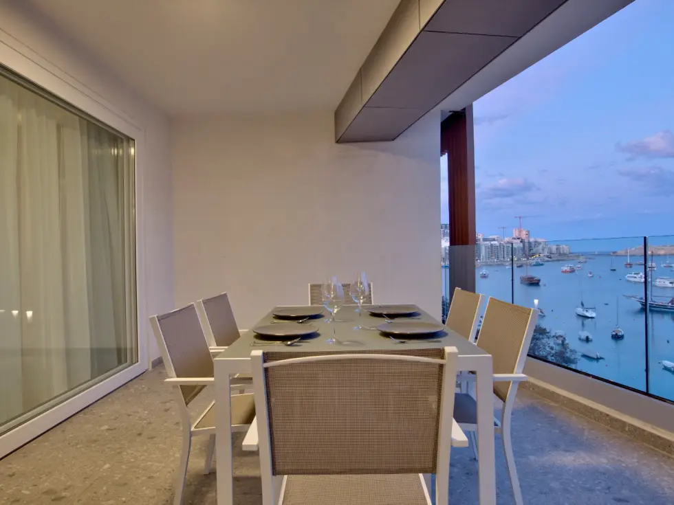 3 bed Apartment For Rent in Sliema, Sliema - thumb 1