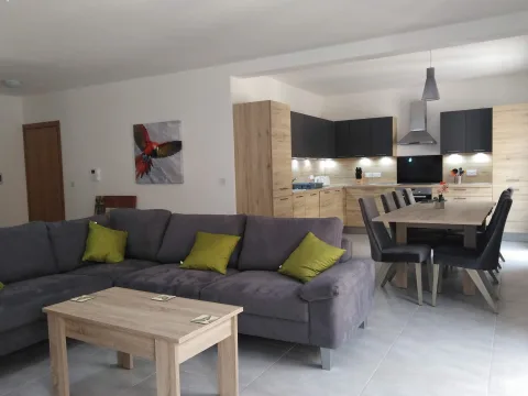 3 bed Apartment For Rent in Sliema, Sliema - thumb 2