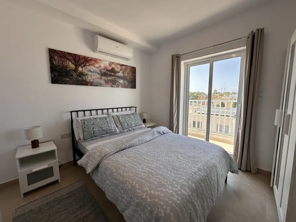 3 bed Apartment For Rent in Swieqi, Swieqi - thumb 5