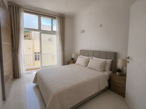 2 bed Apartment For Rent in Sliema, Sliema - thumb 4