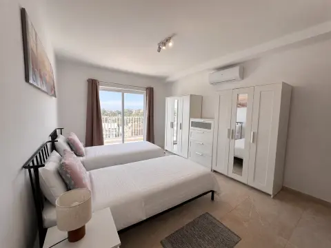 2 bed Penthouse For Rent in Swieqi, Swieqi - thumb 7