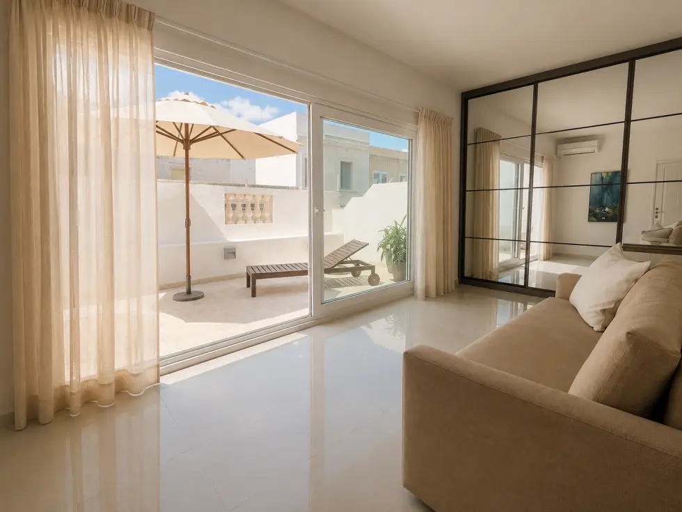 3 bed Town House For Rent in Sliema, Sliema - thumb 2