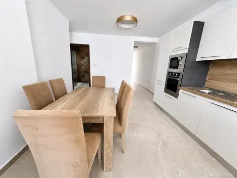 3 bed Penthouse For Rent in Gzira, Gzira - thumb 5