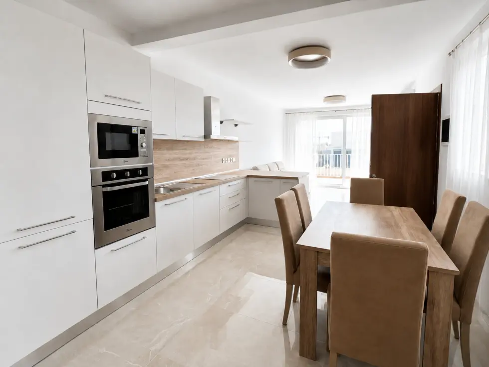 3 bed Penthouse For Rent in Gzira, Gzira - thumb 6