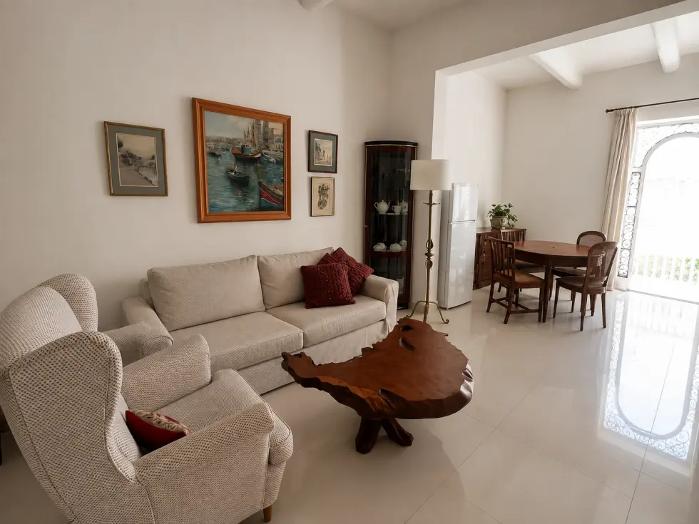 2 bed Town House For Rent in Sliema, Sliema - thumb 1