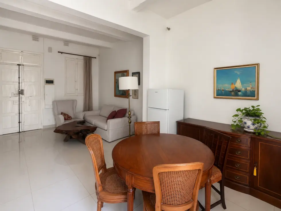 2 bed Town House For Rent in Sliema, Sliema - thumb 2