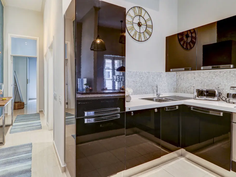 2 bed Apartment For Rent in Sliema, Sliema - thumb 8