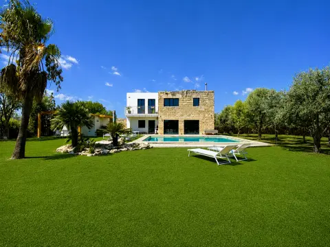 4 bed Farmhouse For Sale in Naxxar, Naxxar - thumb 2