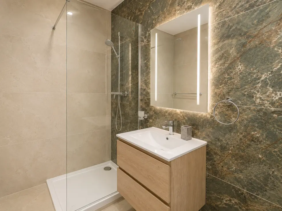 2 bed Apartment For Rent in Gzira, Gzira - thumb 7