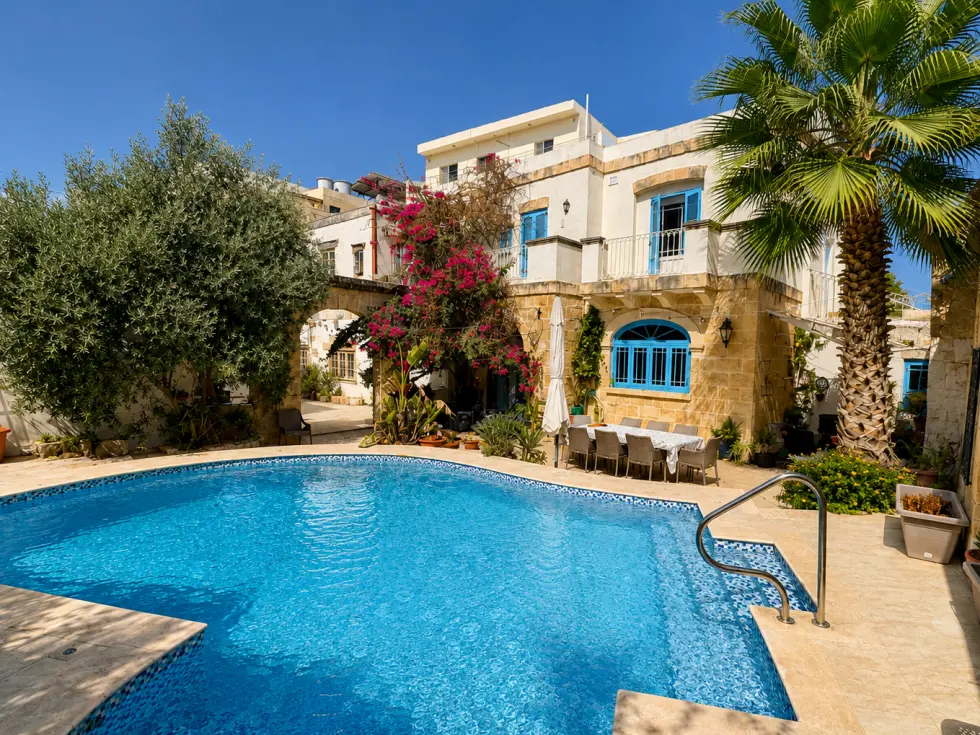 4 bed House of Character For Sale in Mosta, Mosta - thumb 1