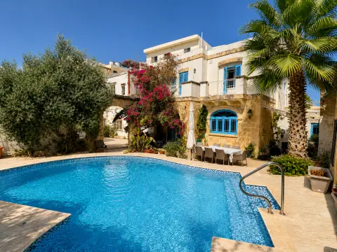 4 bed House of Character For Sale in Mosta, Mosta - thumb 1