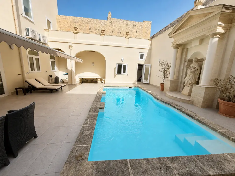 3 bed Town House For Rent in Naxxar, Naxxar - thumb 1
